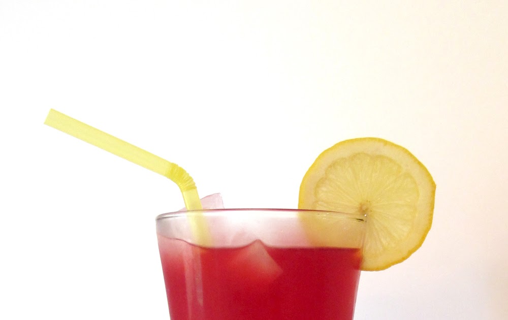 Chips That Pass in the Night Berry Lemonade