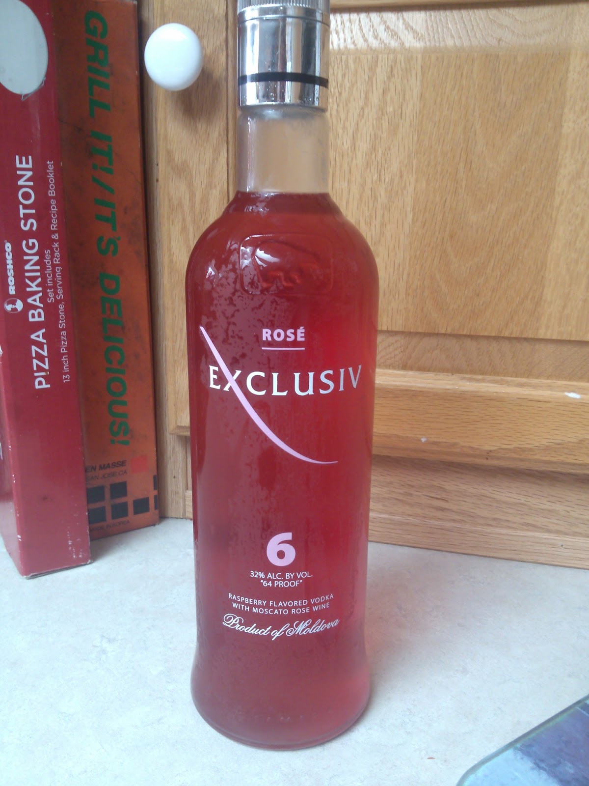 A Lucky Ladybug Exclusiv Rose Vodka Review and Giveaway