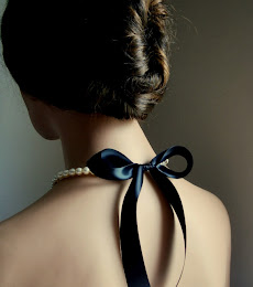 Pearl And Ribbon Necklace
