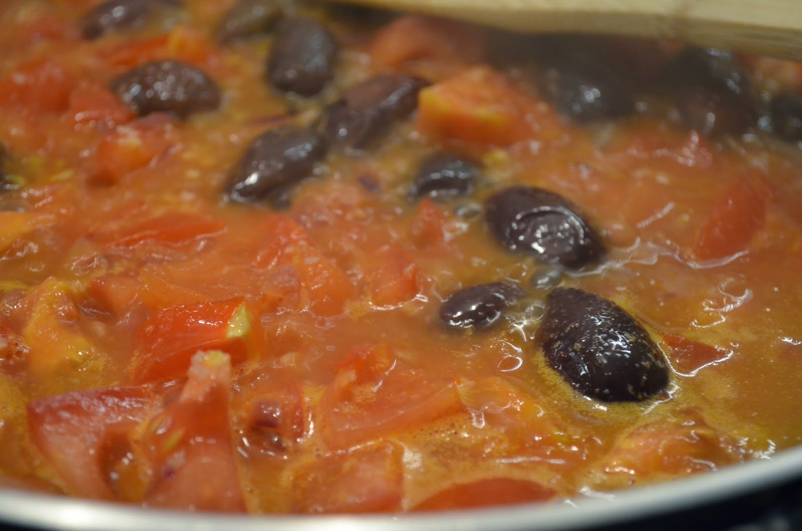 Prosciutto, Tomato, and Olive Pasta Stuff and Spice