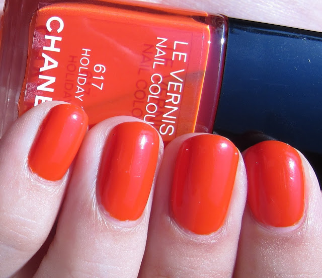 Chanel Le Vernis Holiday 617 nail polish review and pic