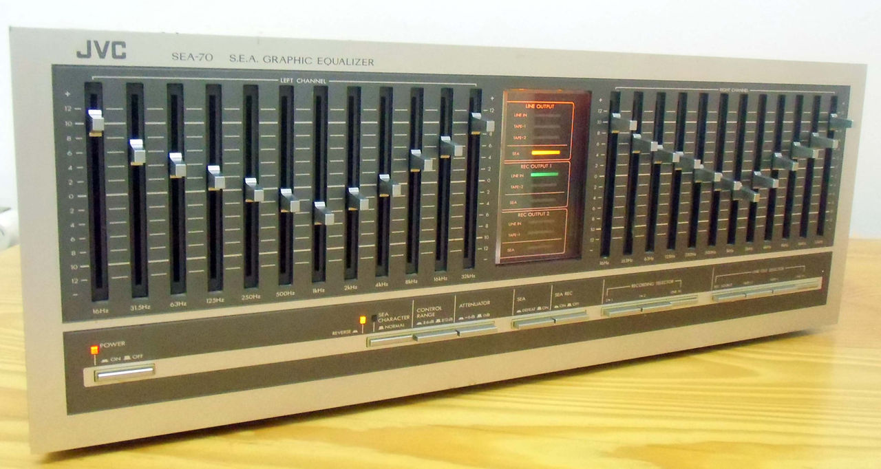JVC SEA70 Graphic Equalizer AudioBaza