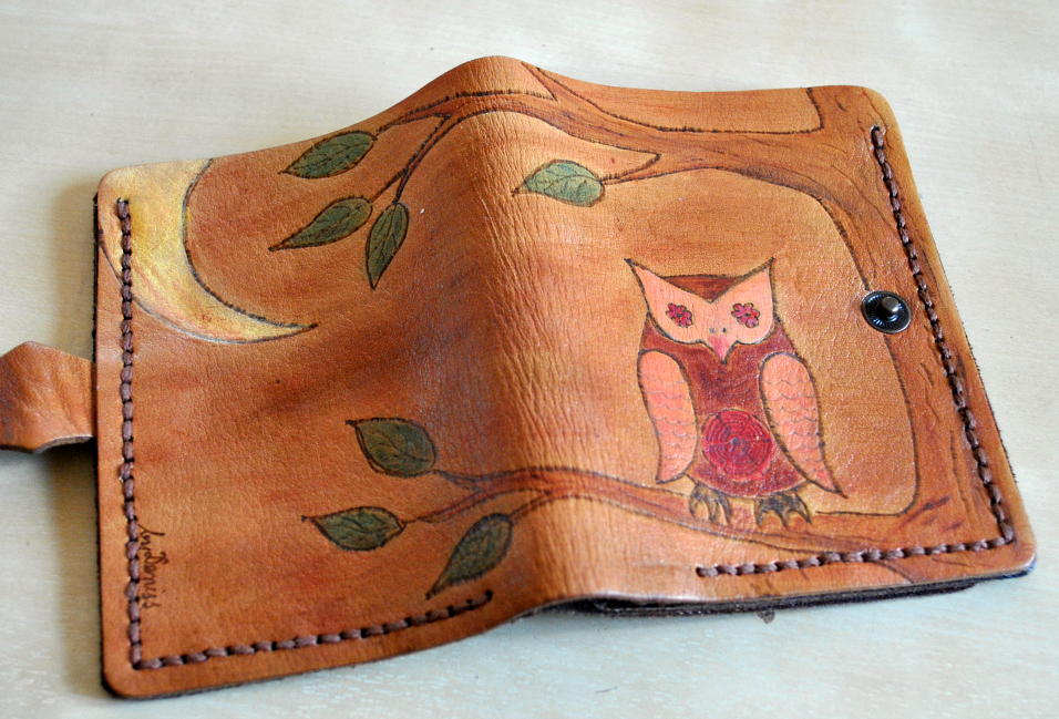 Genuine Leather Bags and individualized handcrafted by