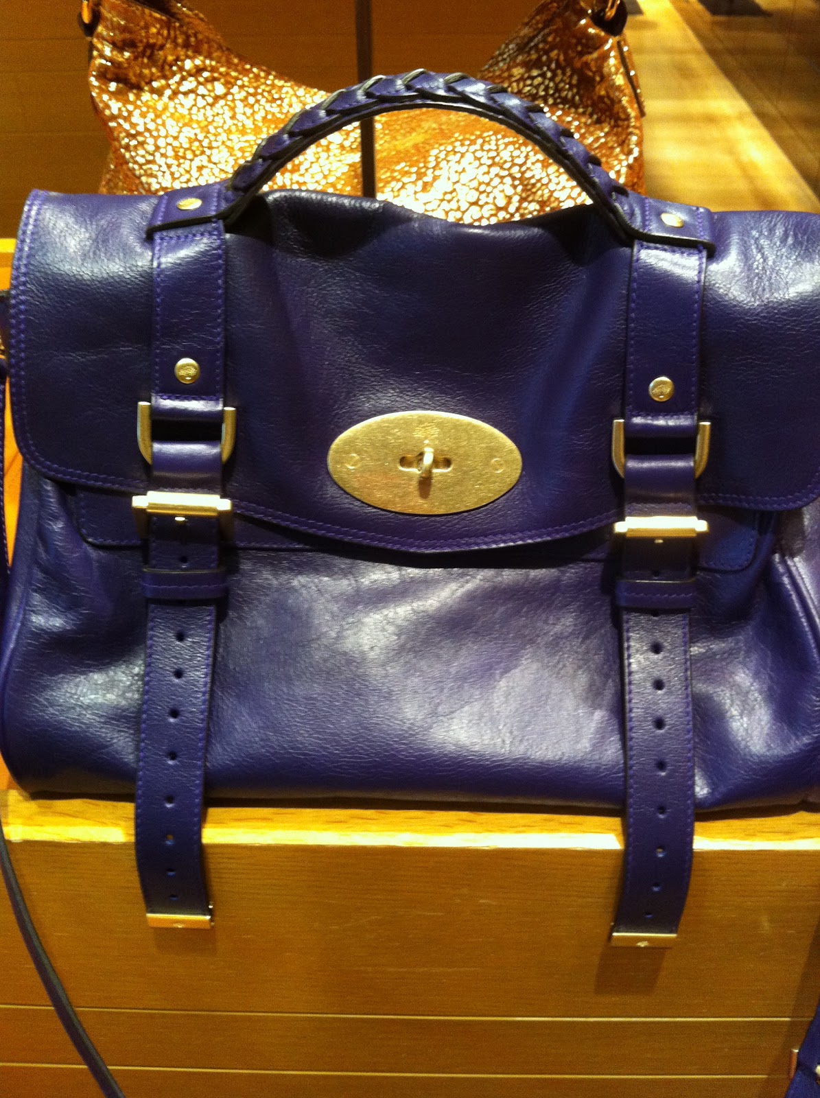 Mulberry Alexa Bag Review + How To Get A Mulberry Discount