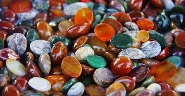 Manfaat & Khasiat Batu Permata Akik Berdasarkan 4 Warna Manfaat & Khasiat Batu Permata Akik Berdasarkan 4 Warna