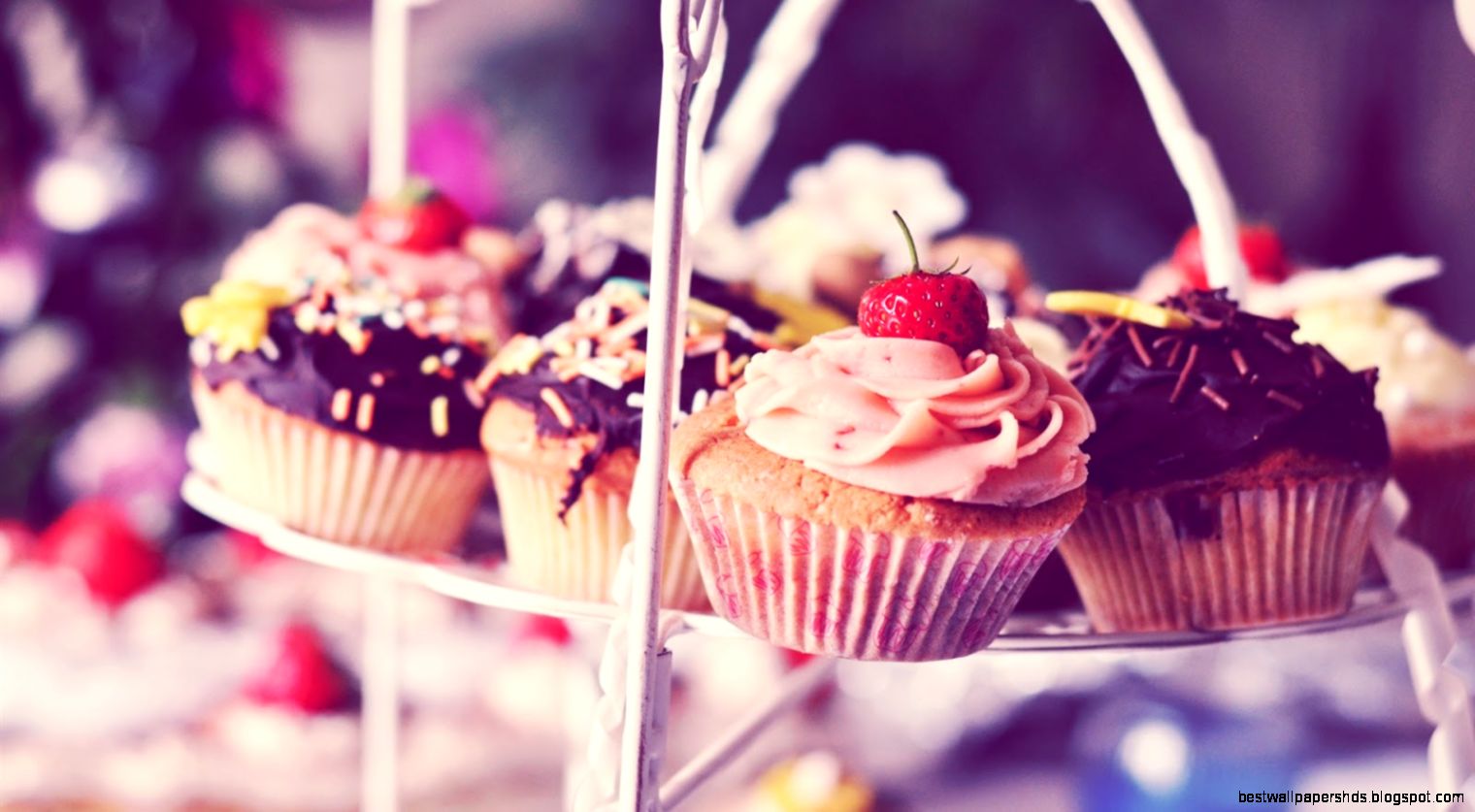 Strawberry Cupcakes Strawberry Cupcakes