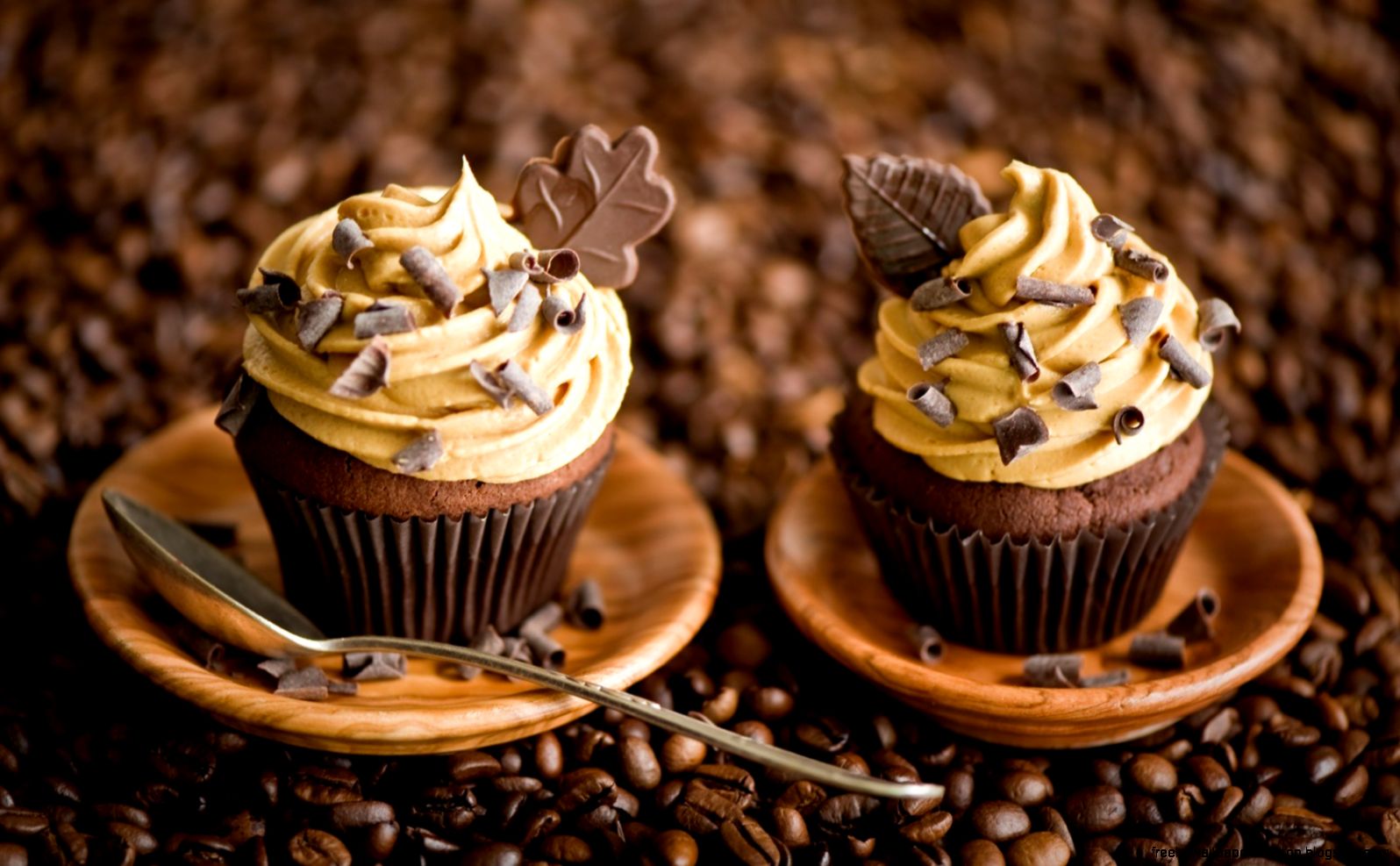 Cupcakes Chocolate Leaves Cream Yellow Dessert Coffee 7003380 Cupcakes Chocolate Leaves Cream Yellow Dessert Coffee 7003380