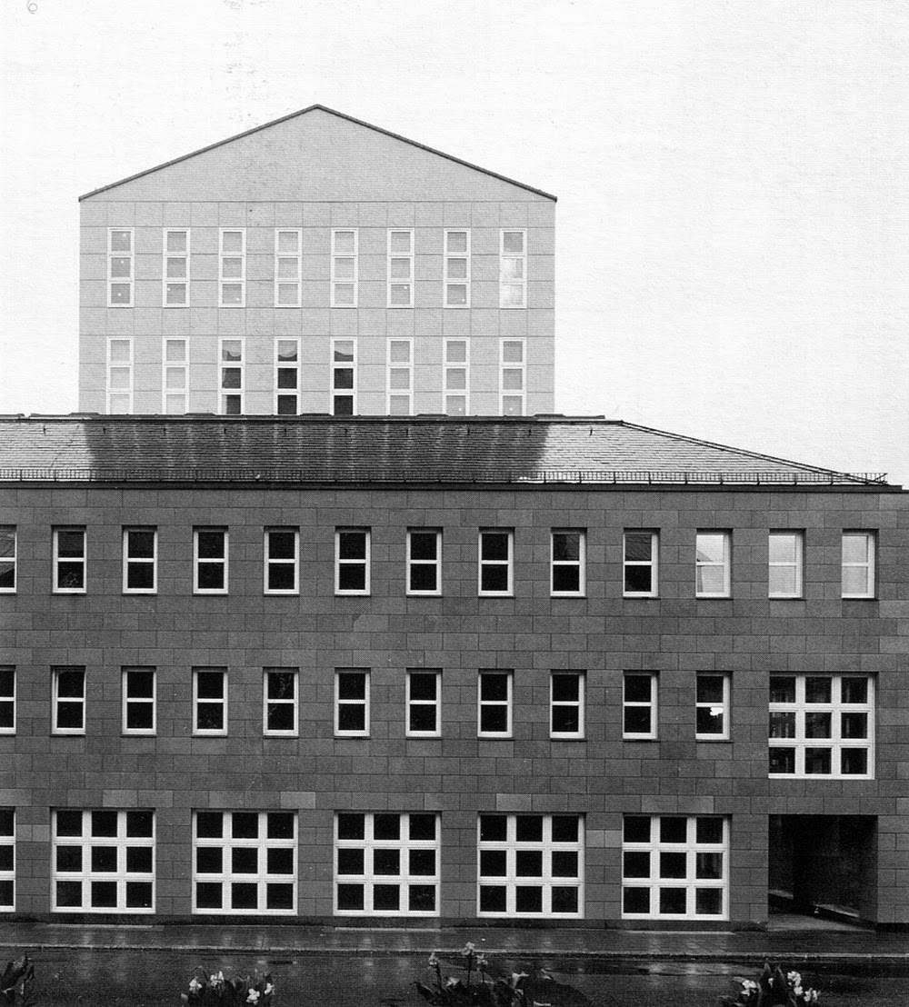 Paradise Backyard Oswald Mathias Ungers