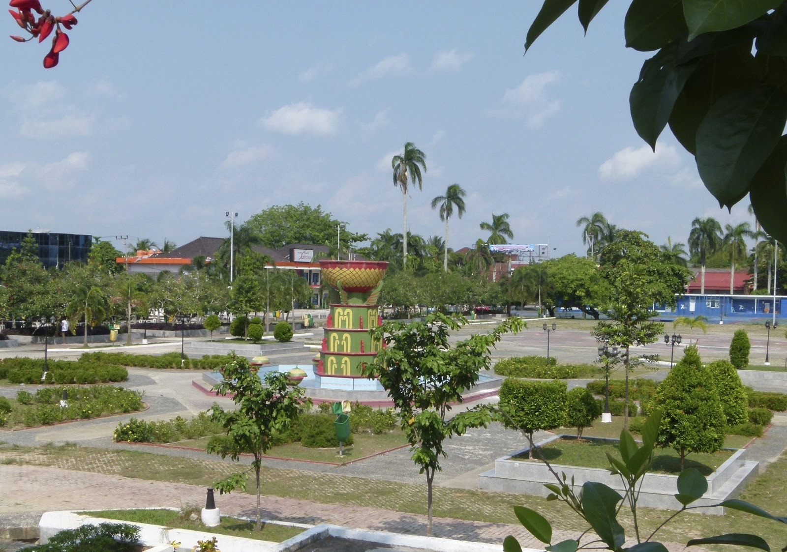 A+T+M+.+(Alun-alun+Taman+Merdeka).jpg