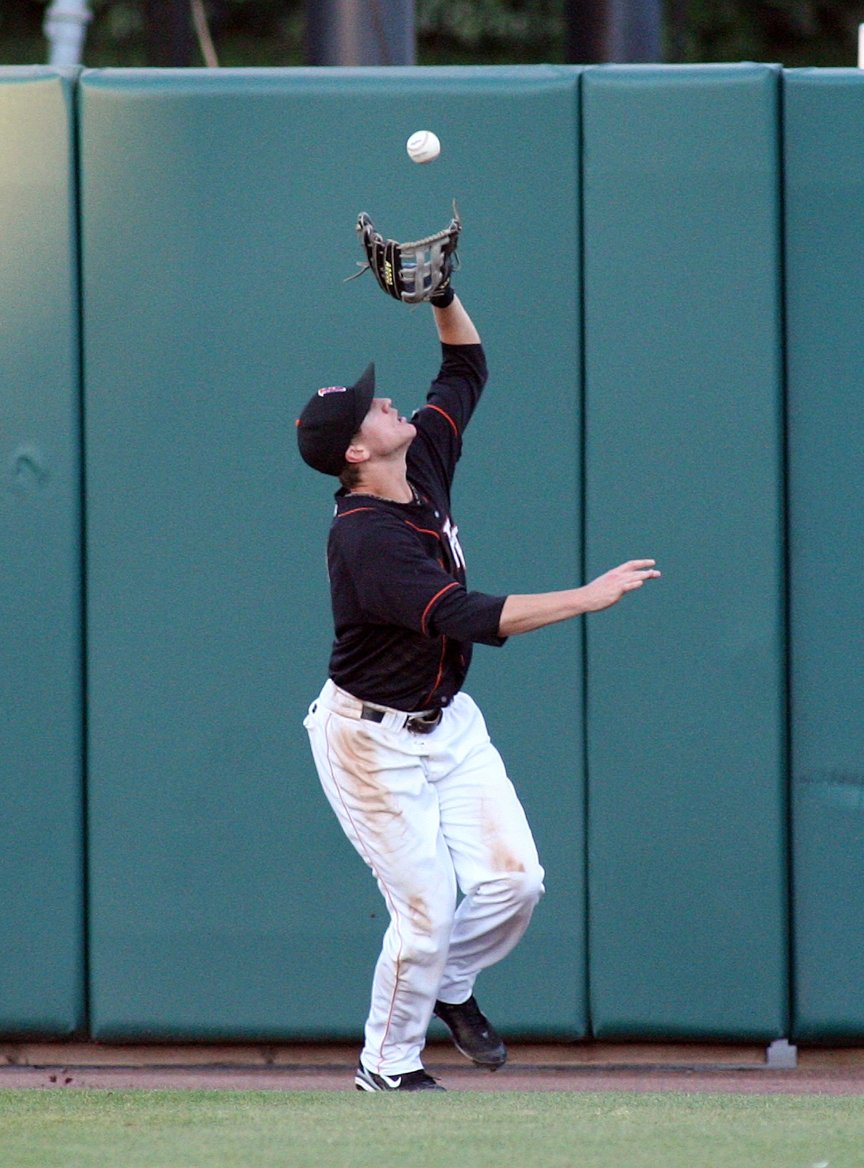 Ootp baseball infield error gertywinning