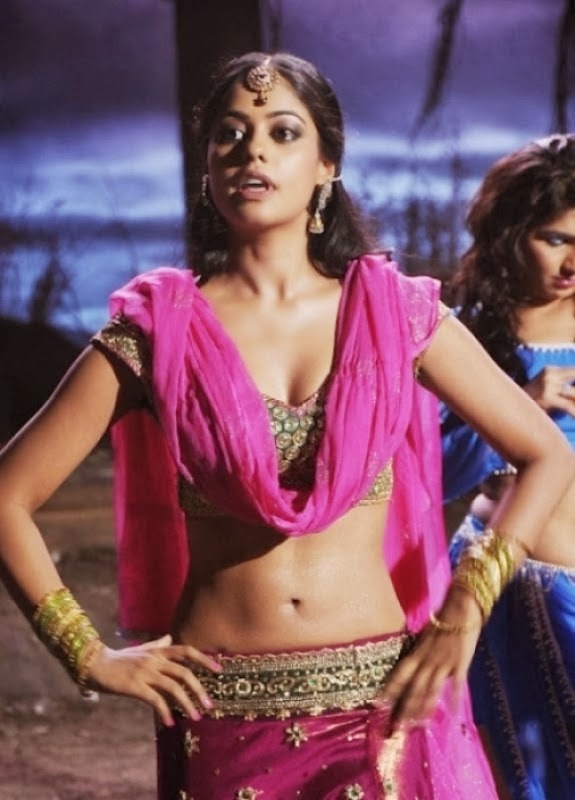 Amrutham serial swathi naidu Amrutham serial swathi naidu