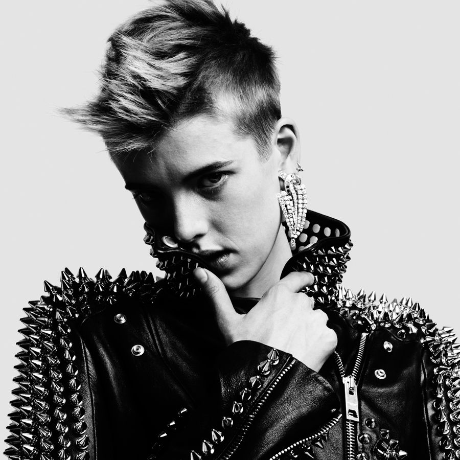 Agyness Deyn wallpaper