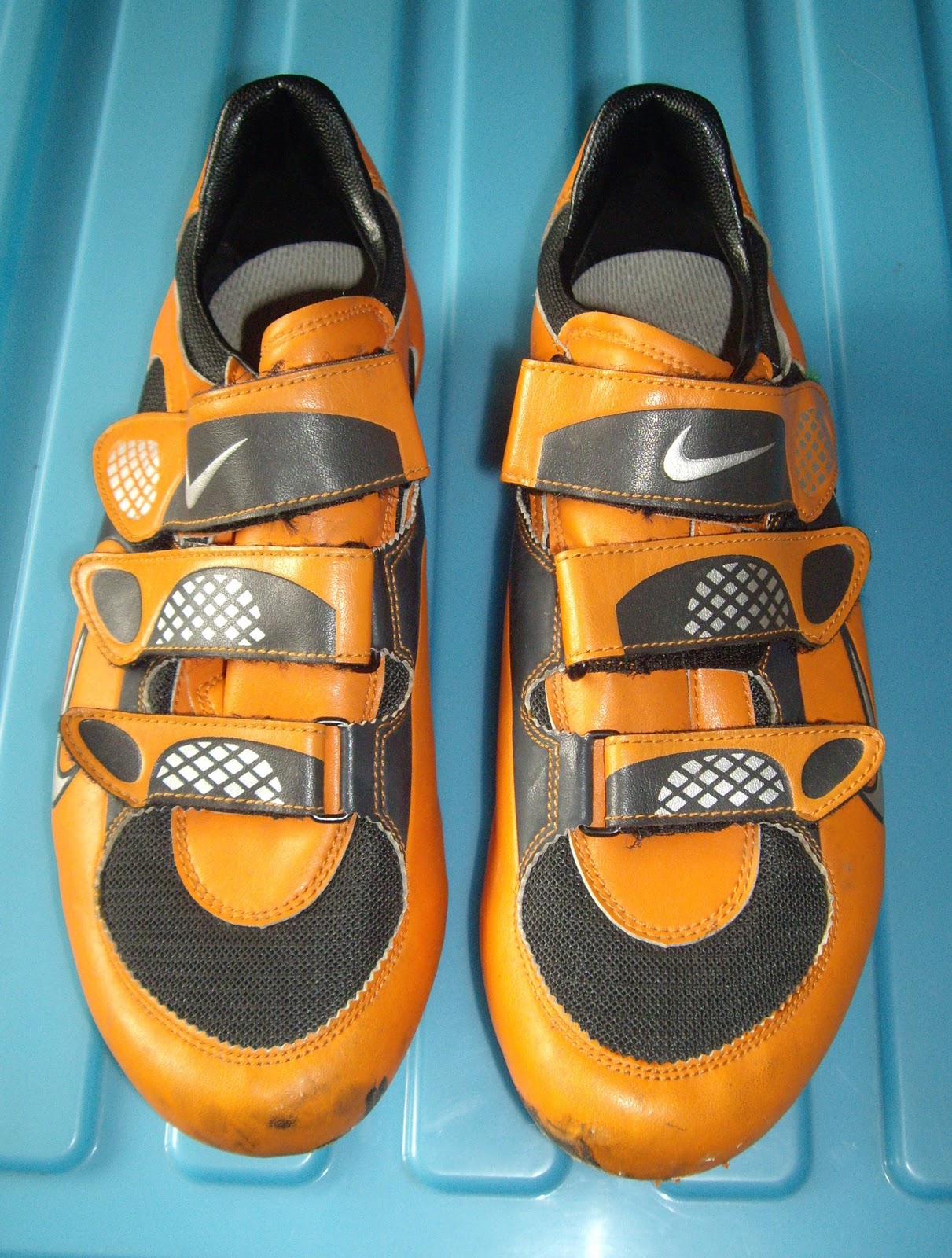 REEL DEALS. REEL STEALS Nike Cycling Shoes SOLD