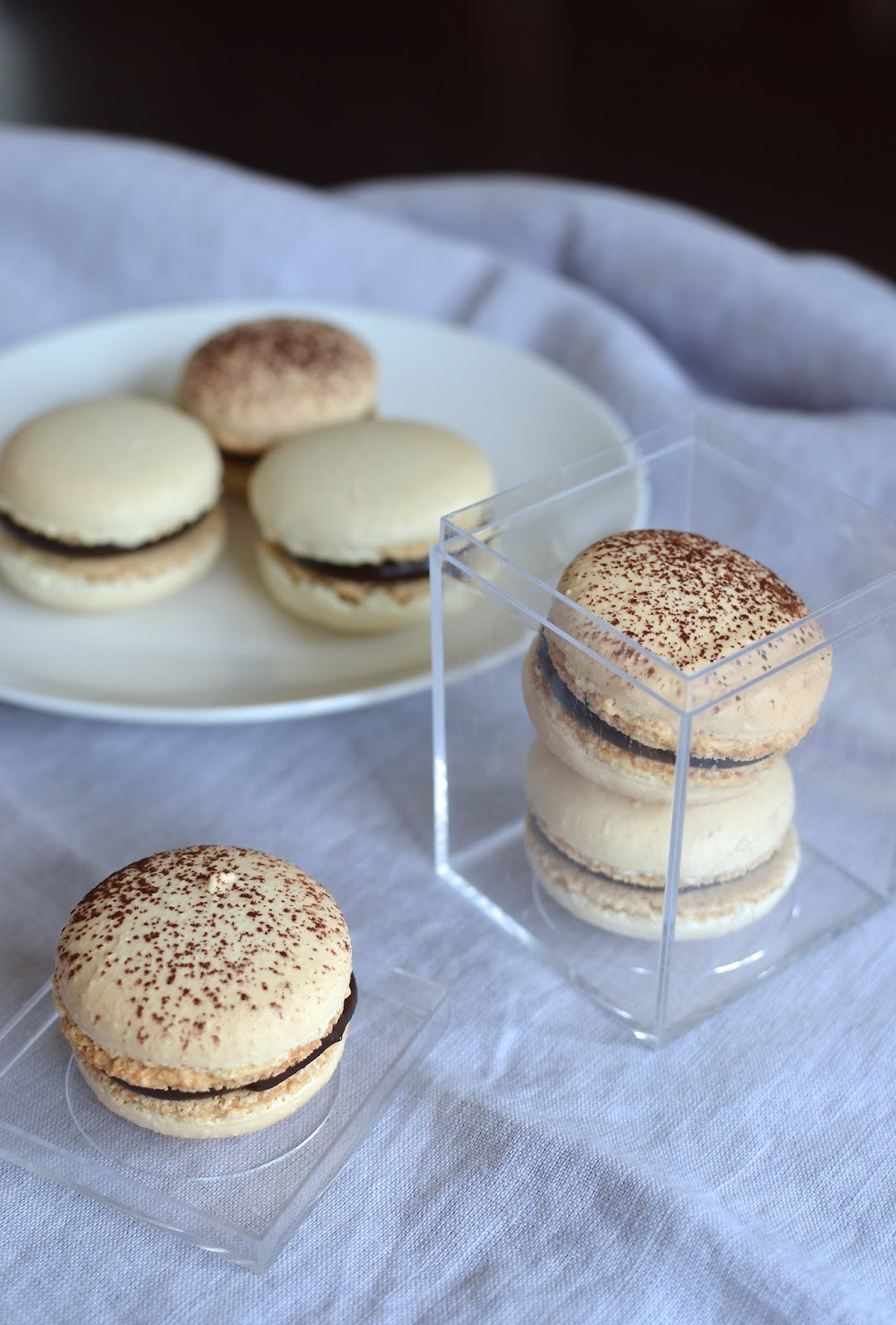 Playing with Flour Macarons, the Italian method