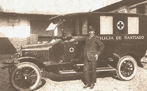 1920. Ambulancia Policía de Santiago