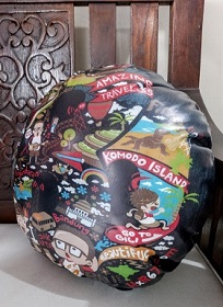 Souvenir Indonesia: Bantal Sofa Bulat