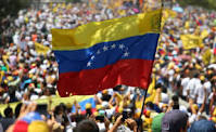 Denuncian que los hijos de N°2 del chavismo huyeron de Venezuela usando el apellido materno