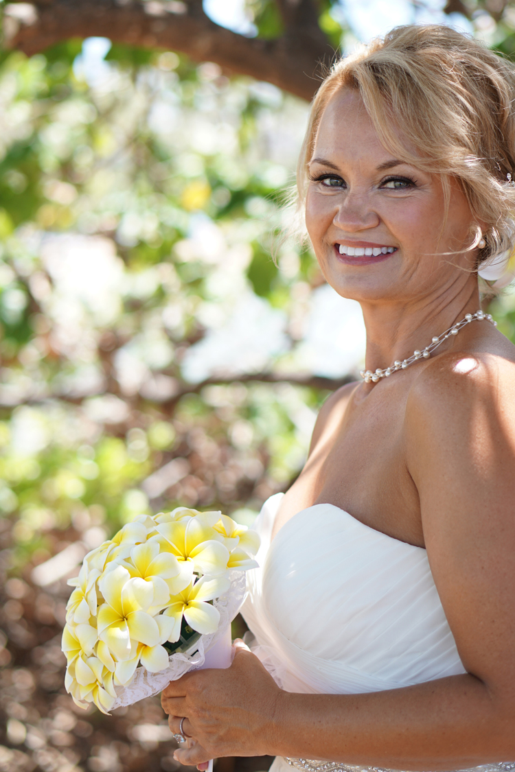 Hawaii Wedding Flowers Yellow Plumeria