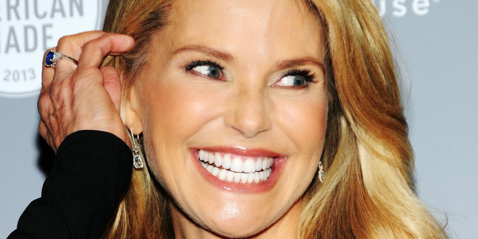 Notes in the Key of Life: The woman who never smiles (and why that's so