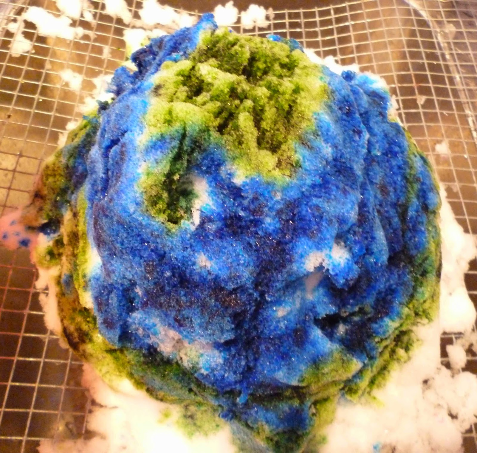 sew sew art How to snow dye