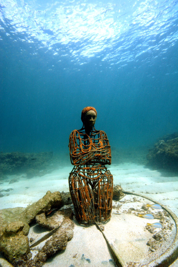 Bobby Tucker Underwater Museum Brings Sculptures to Life