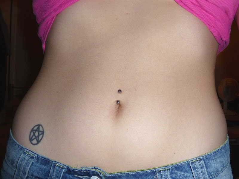 Piercing bakımı için şu işlemler uygulanabilir : (diğer piercing title=