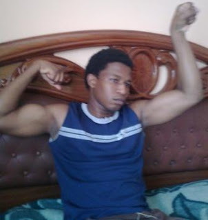 bigger arms biceps pose update