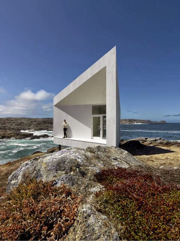 ICEBERG ALLEY HOUSE DESIGN INSPIRED CANADIAN AND NORDIC ARCHITECTURAL STYLES ON FOGO ISLAND