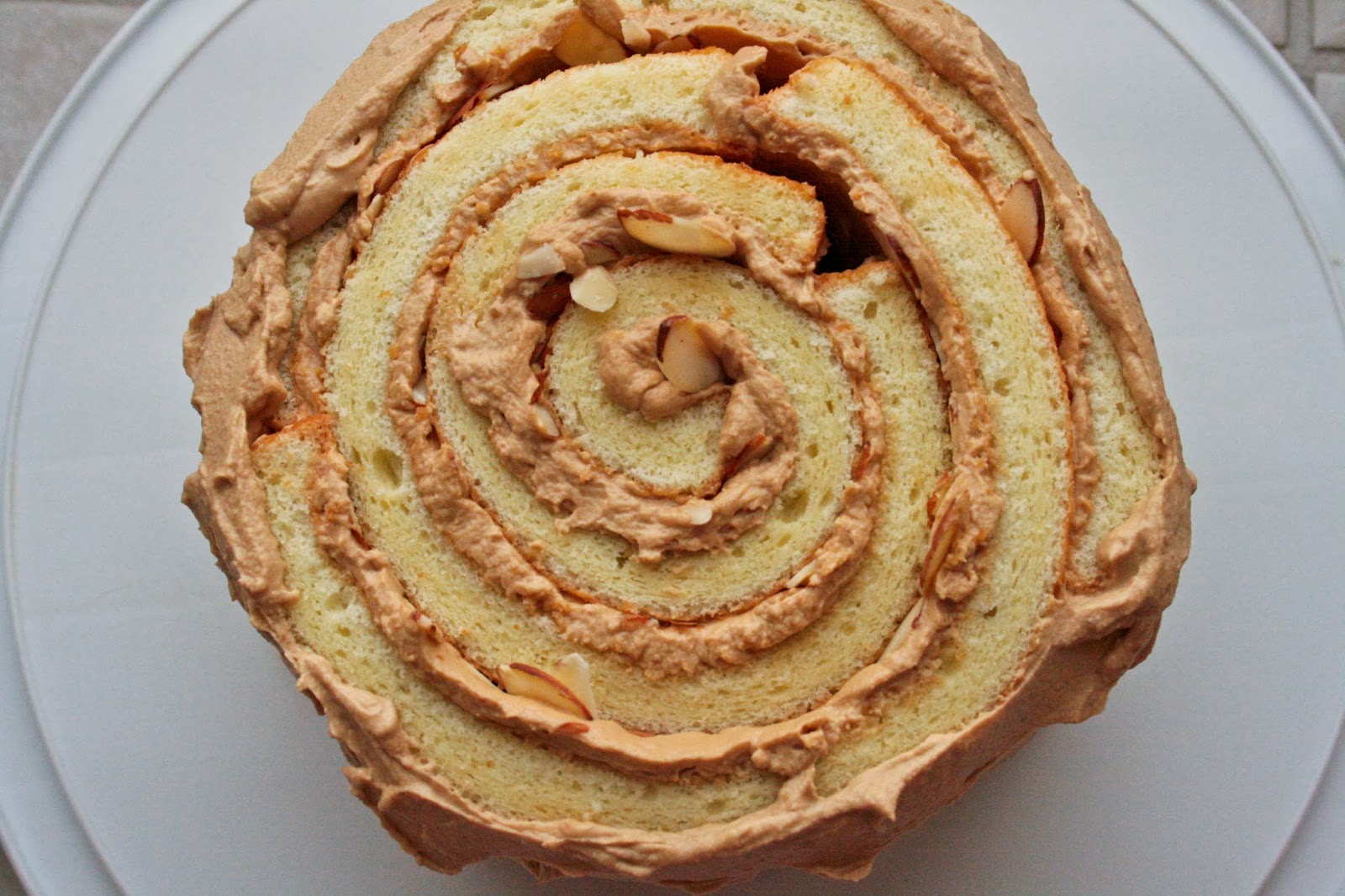 Jolts & Jollies Butterscotch Cream RollUp Cake