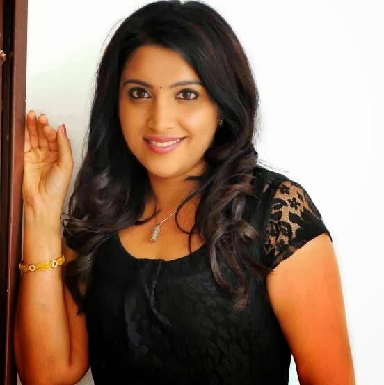 Redwine Malayalam Mallu hot and sexy actress vaiga south