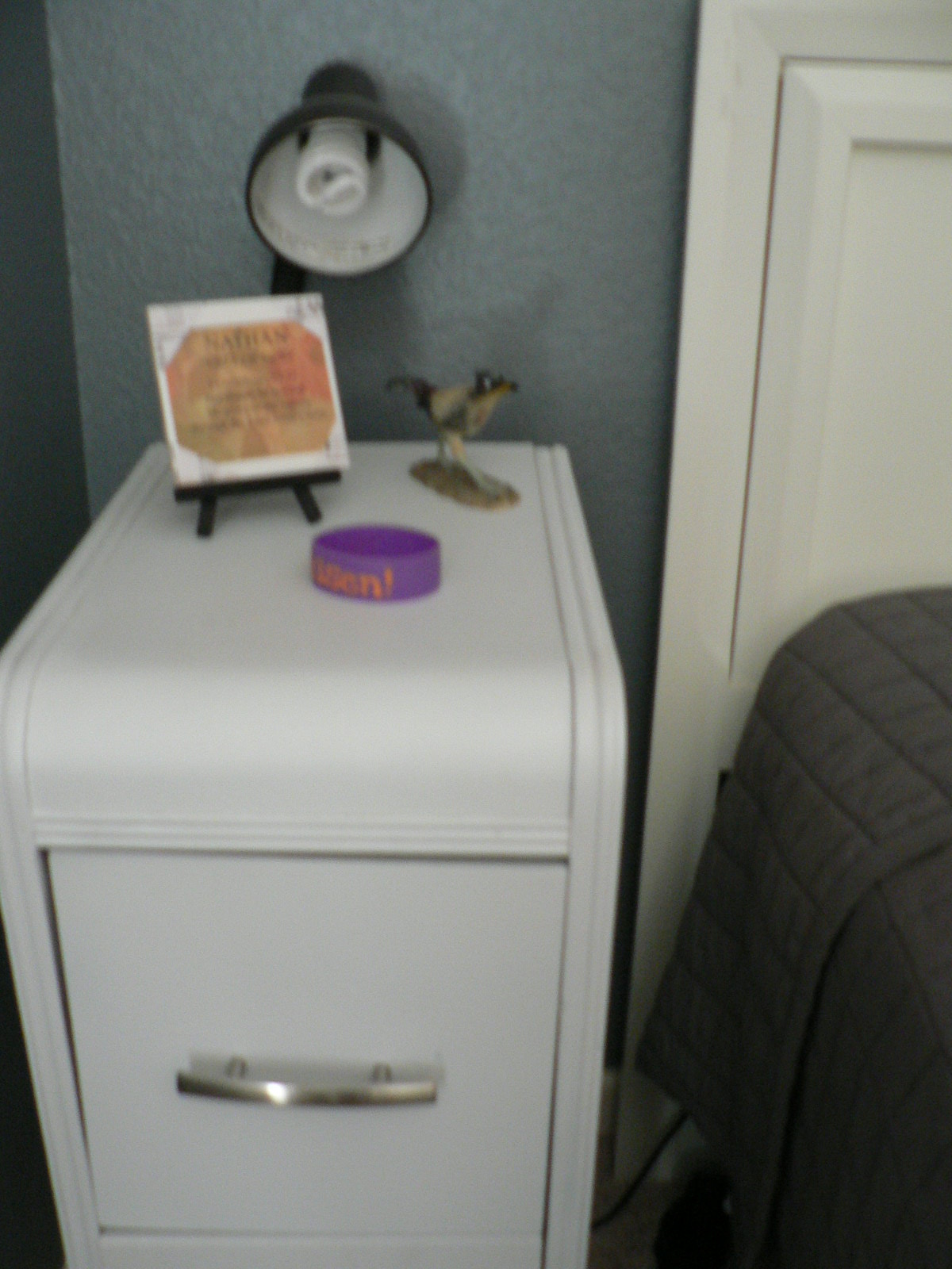 The Creative Chickadee Repurposed Desk into Night Stands