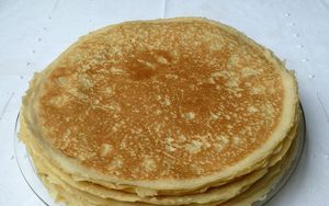 Recette des crêpes à la sauce béchamel au champignon au four