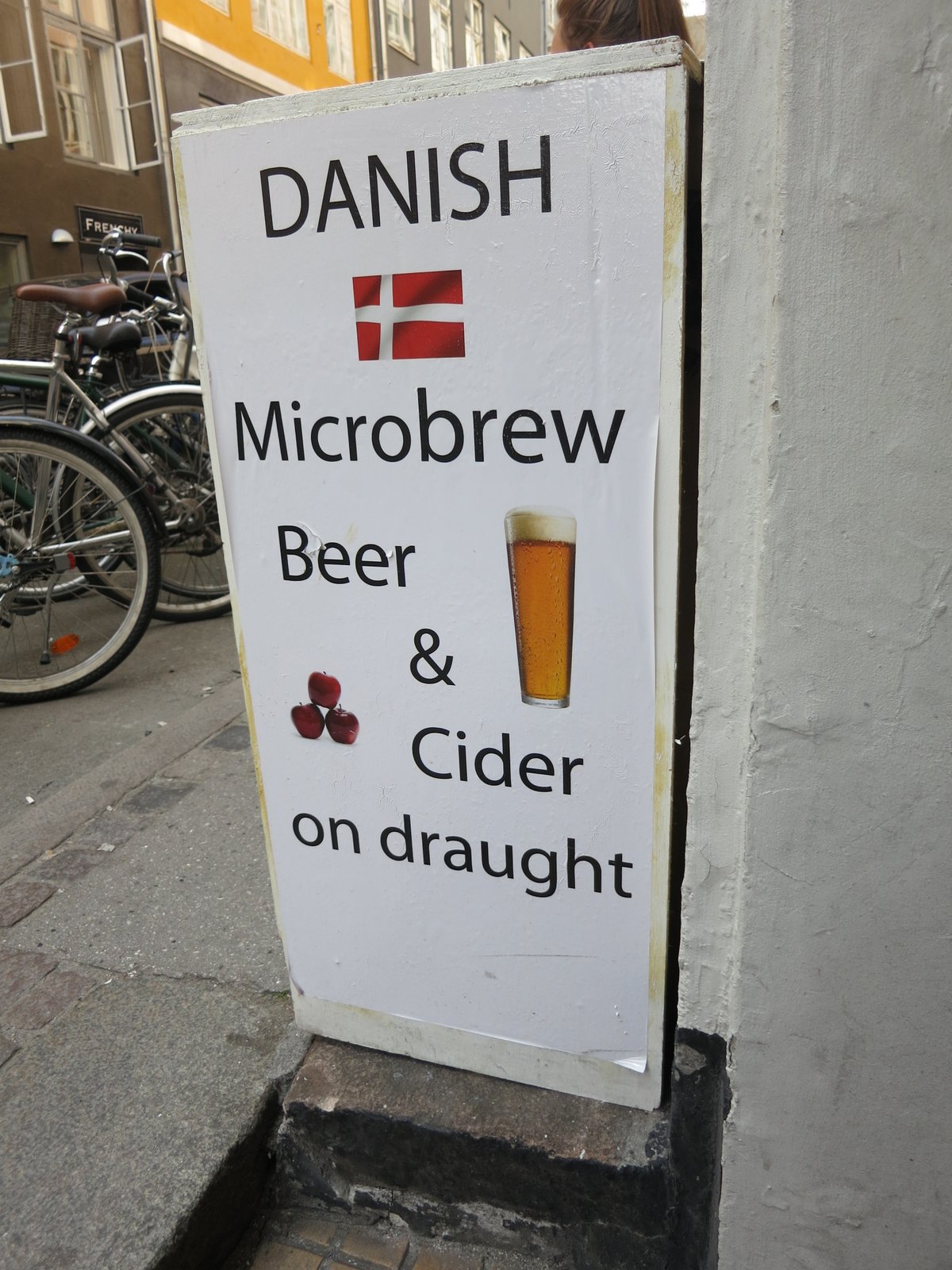Beeron Copenhagen craft beer bars