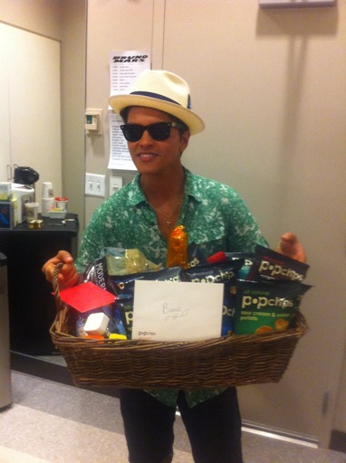 Bruno Mars Shopping