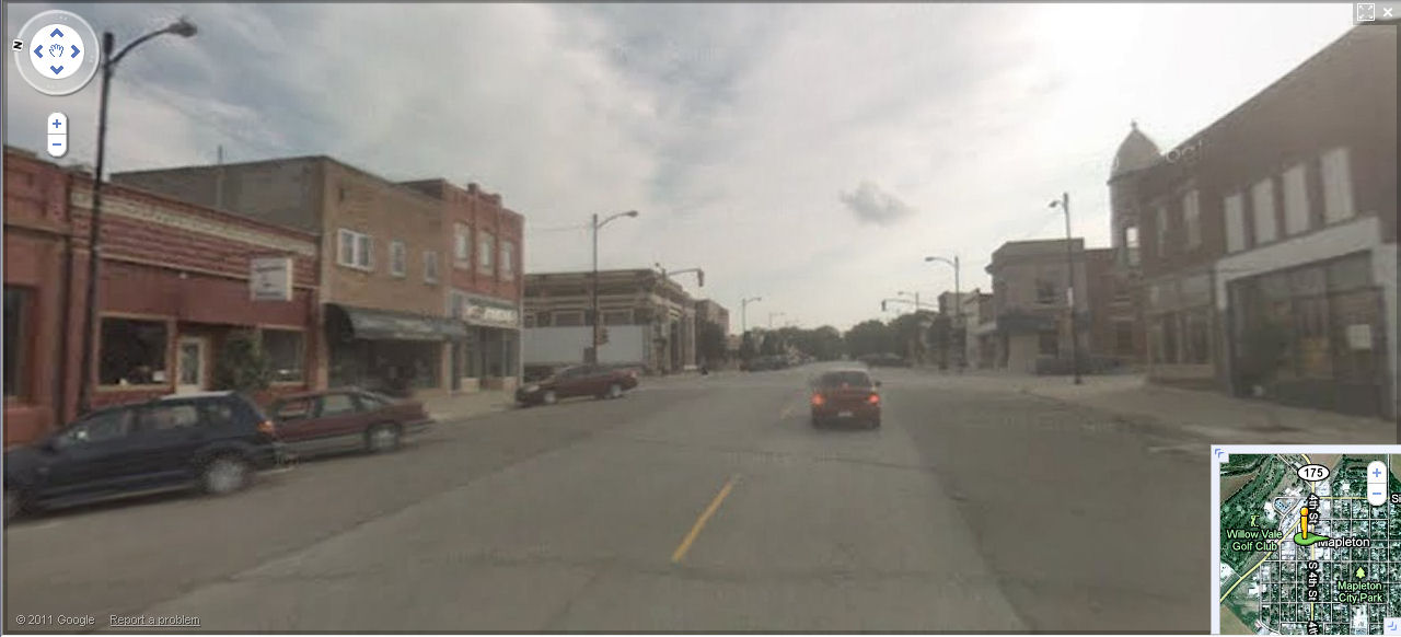Capt. Spaulding's World Tornado Strikes Mapleton Iowa