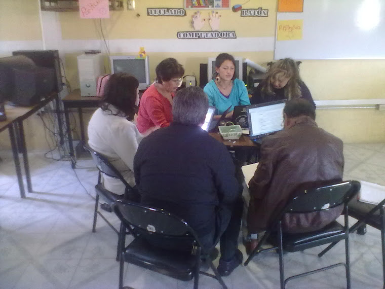 CURSO DE RELEVANCIA EDUCATIVA A LOS PROFESORES DE LA SEP EN EL AULA DE MEDIOS DE MUESTRA ESCUELA