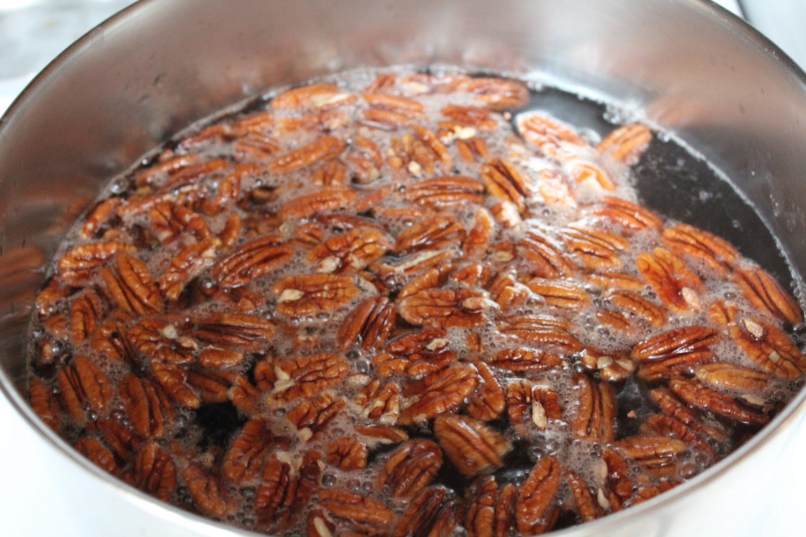 What's Up Cupcake? Sweet Treats Saturday Sugar and Spice Pecans