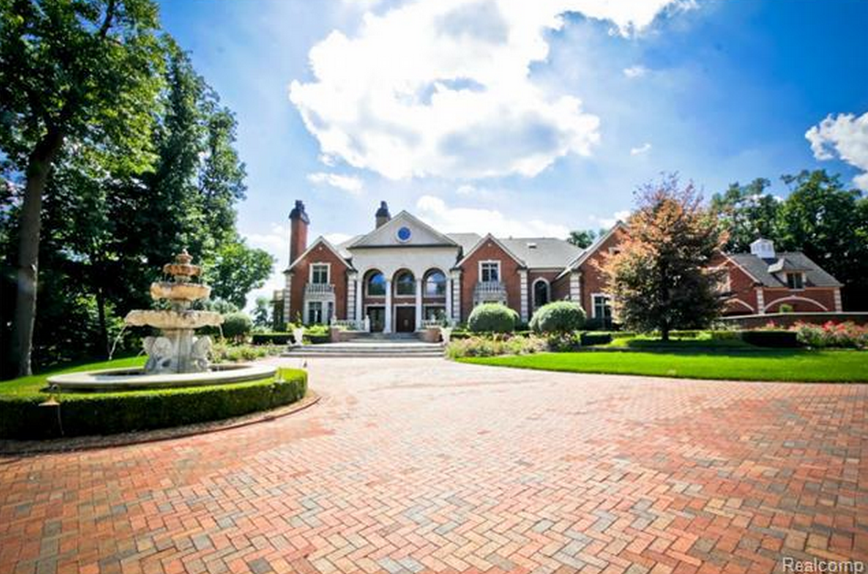 Eileen's Home Design Newly Listed 20,000+ Square Foot Mansion In
