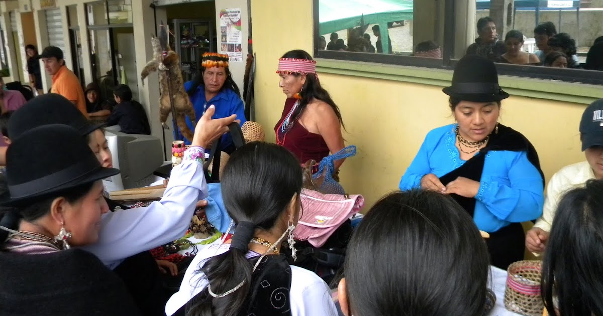 Contemporáneo YACUAMBI MULTIÉTNICO