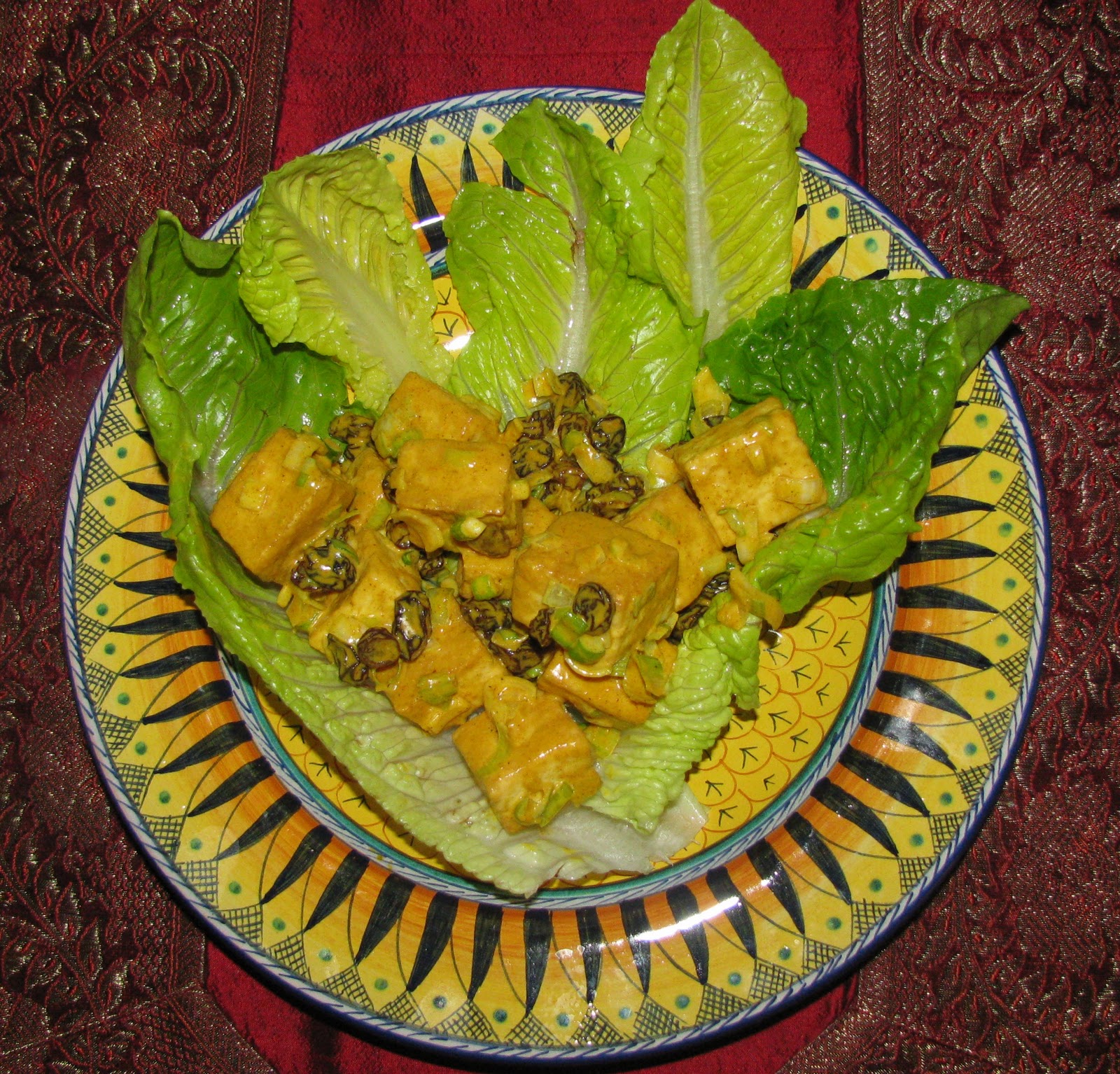 SkinnyPlus Curry Tofu Salad