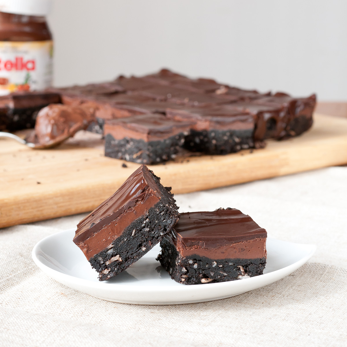 Sweet Twist of Blogging Nutella Nanaimo Bars
