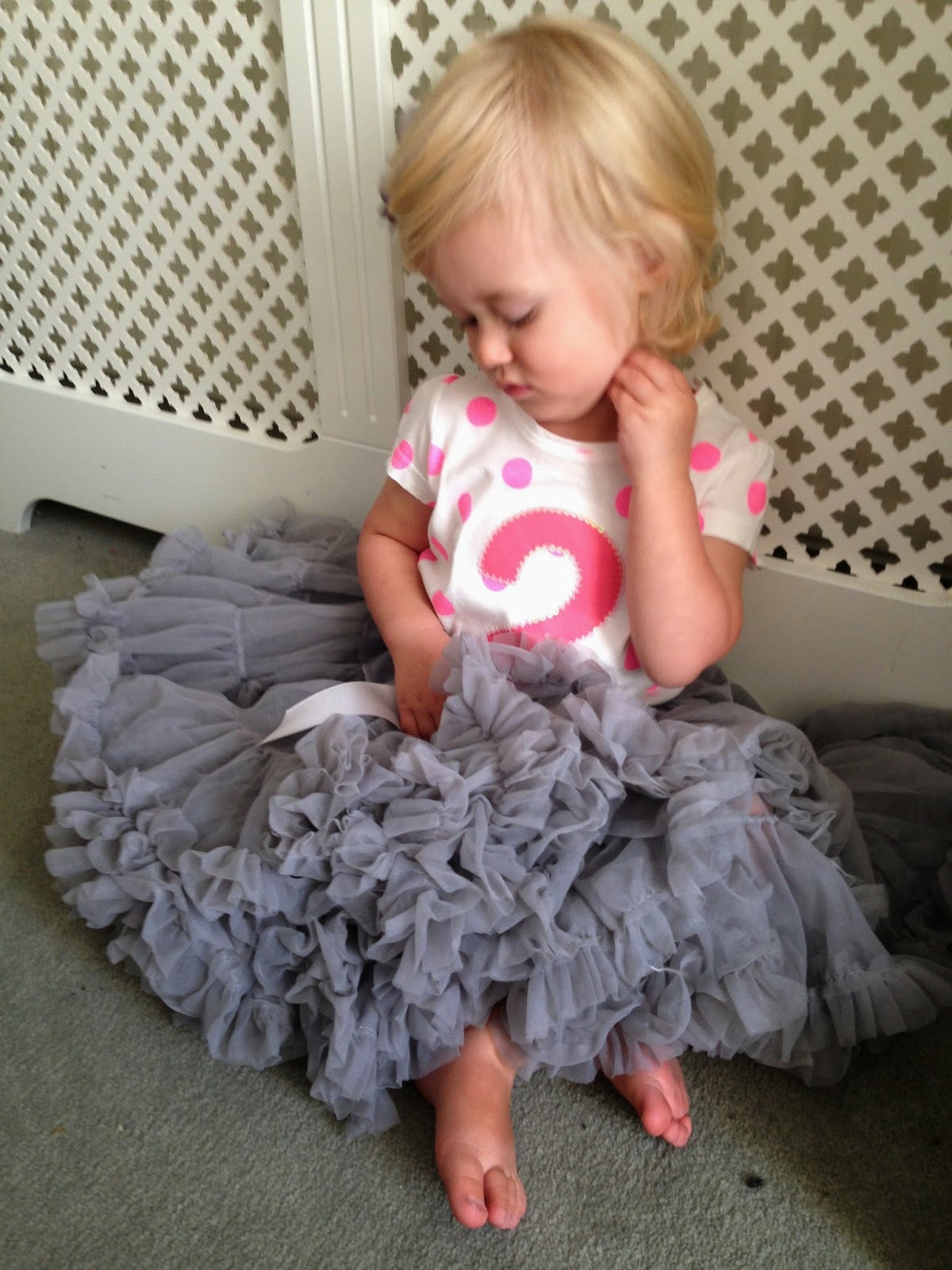 Have you met Miss Francis - the tutu Fairy Godmother? | Miss Francis | party outfits | tutus |pettiskirts | mamasVIb | janet Frnics |make-up artist | stylist | marilyn monroe in tutu | sraha jessica parker in tutu | tutu | how to style your tutu | how to wash and care for tutu | mamas VIB | blog | fashion | kids clothes | party looks | interview with janet francis | girls clothes | skirts | petty skirts