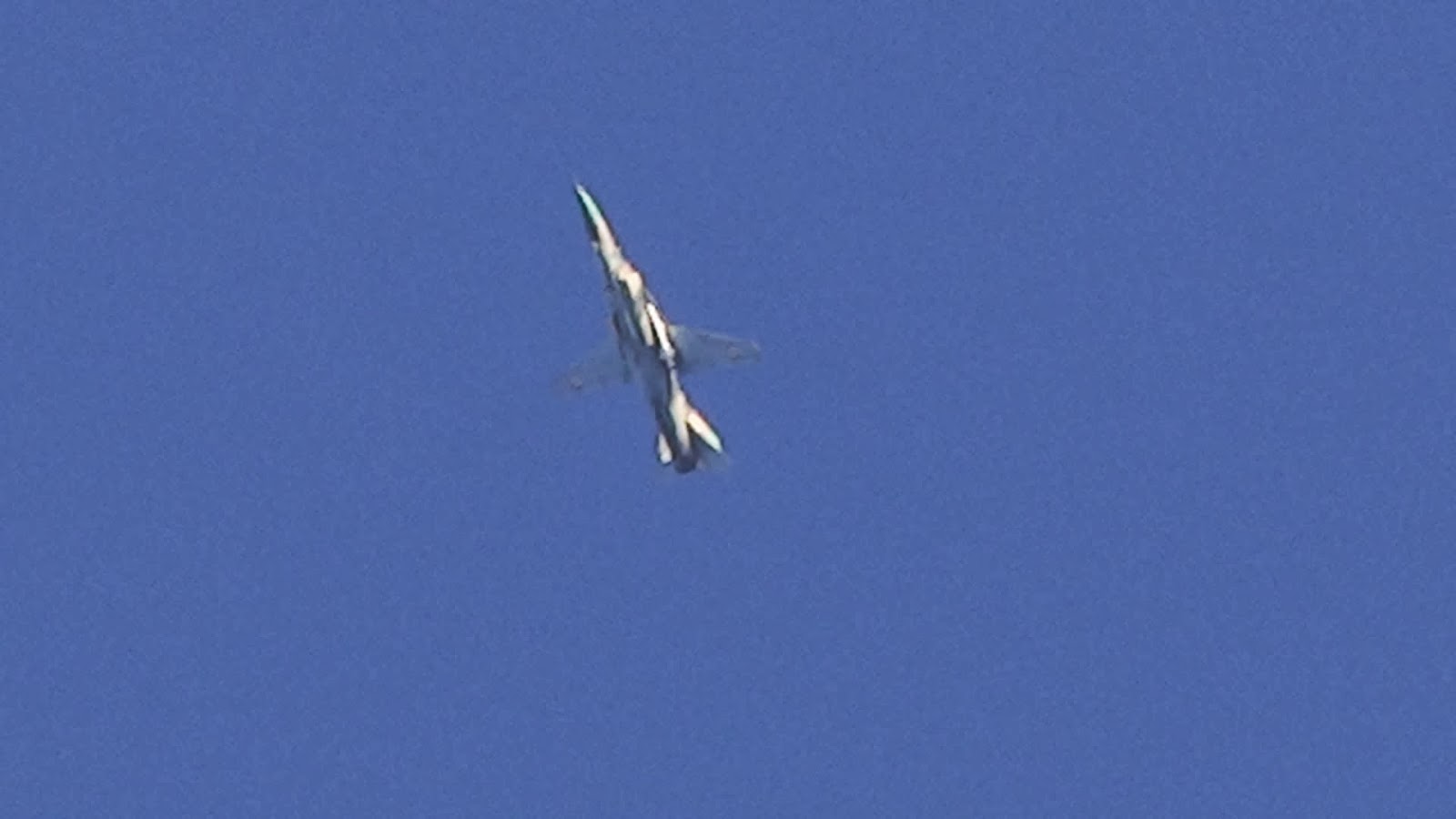 Armée Syrienne / Syrian Armed Forces / القوات المسلحة السورية - Page 18 SyAAF+MiG-23MF+2013-11-16+Idleb+Jabal+Azzawiyah