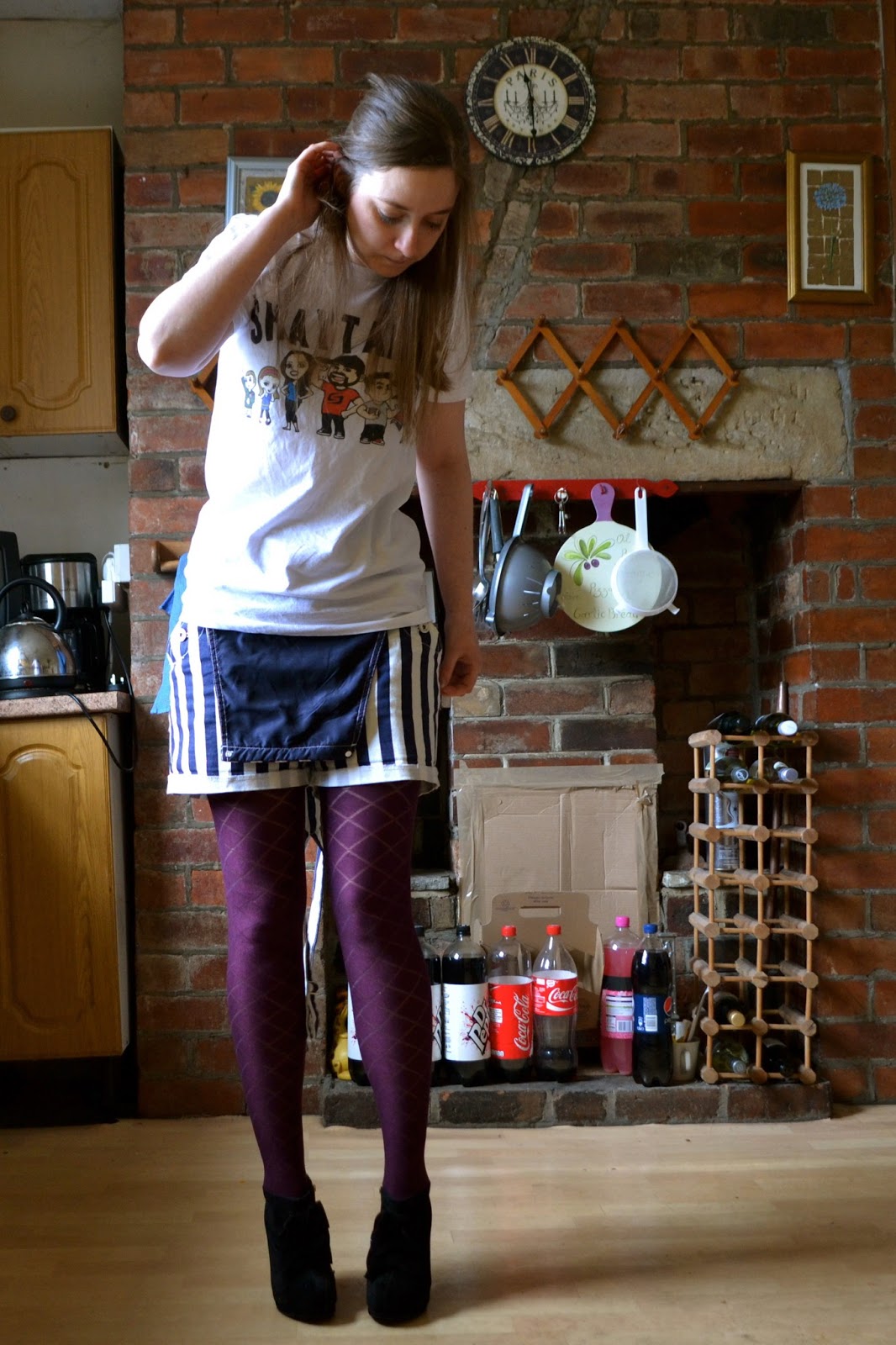 How to wear dungarees. Skinnedcartree