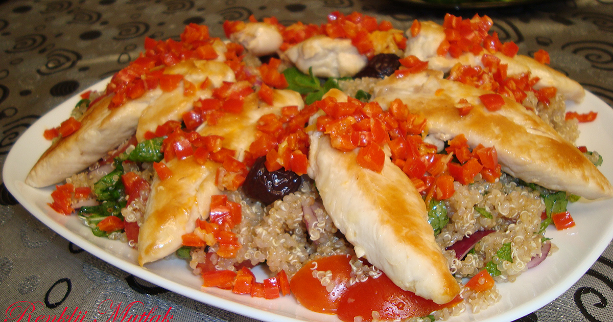 Renklii Mutfak TAVUK ETLI KINOA SALATASI