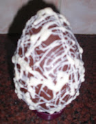 Les voy a mostrar como hacer un huevo de Pascua parecido al Kinder Sorpresa, . huevo de pascua dos chocolates tipo kinder sorpresa recetas cocina regalos facil barato ahorro rapido 