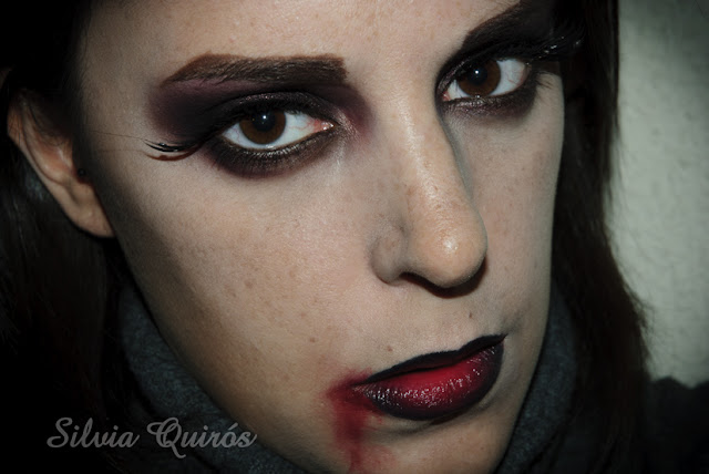 Maquillaje Halloween 4: Vampiresa sexy, Halloween Makeup 4: Sexy vampire, efectos especiales, special effects, Silvia Quirós