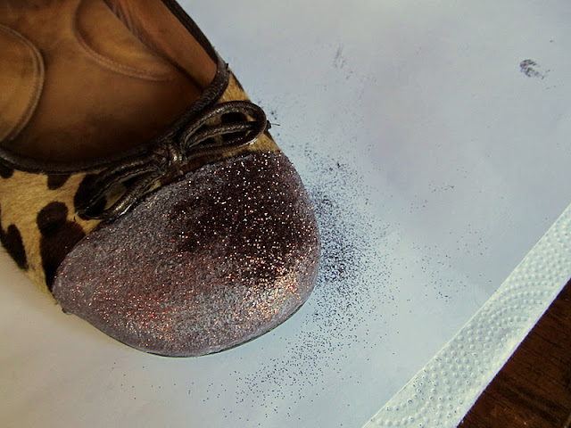 WobiSobi Glitter and Glue Shoe Fix 2