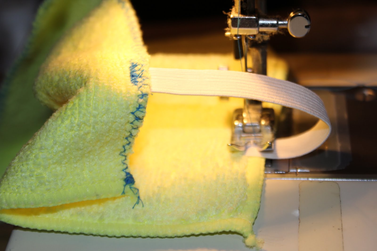 RisC Handmade Reusable & Washable Microfiber Swiffer Pads Tutorial