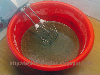 Τα φαγητά της γιαγιάς - Μουστοκούλουρα με σουσάμι Τα φαγητά της γιαγιάς - Μουστοκούλουρα με σουσάμι